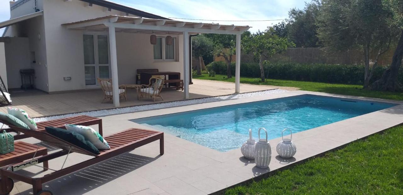 Villa Federica Con Piscina/With Pool Santa Maria Del Focallo Dış mekan fotoğraf